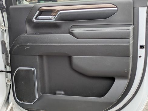 Used 2024 Chevrolet Silverado 3500 LT image 25