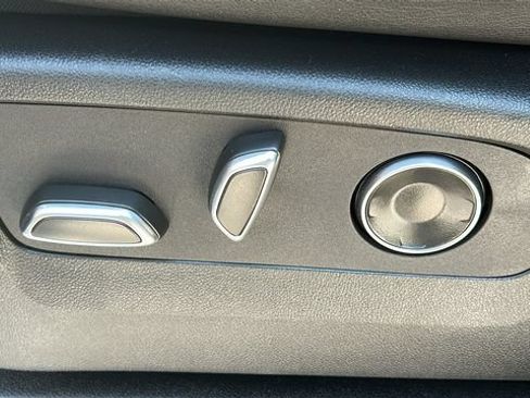 Certified 2024 Cadillac Escalade Sport AWD/4WD image 39