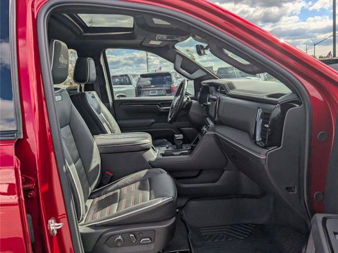 Used 2024 GMC Sierra 1500 AT4X w/ AT4X AEV Edition image 11