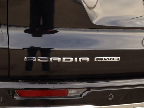 Used 2024 GMC Acadia Denali w/ Super Cruise Package image 42