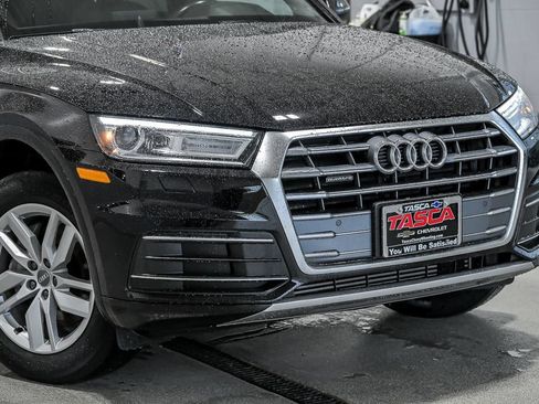 Used 2020 Audi Q5 2.0T Premium w/ Convenience Package AWD/4WD image 3