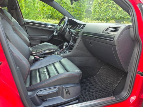 Used 2015 Volkswagen GTI SE w/ Lighting Package (SEL) image 33