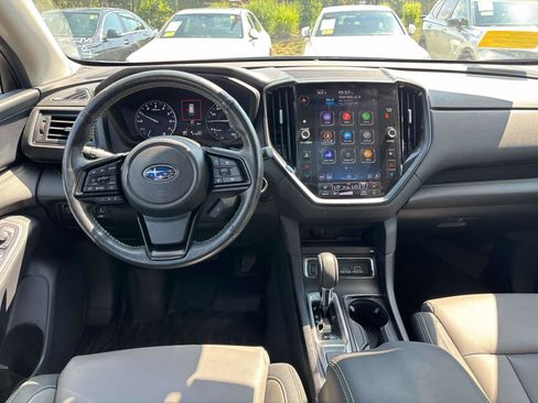 Used 2023 Subaru Ascent Onyx Edition AWD/4WD image 13
