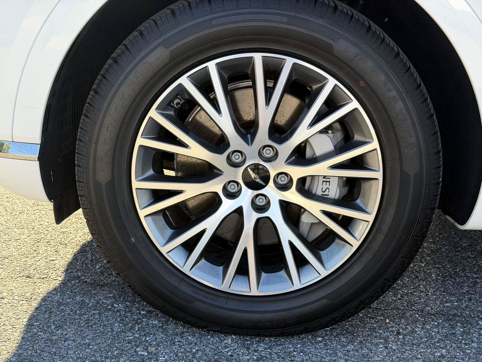 Used 2025 Genesis GV80 2.5T Standard AWD/4WD image 48