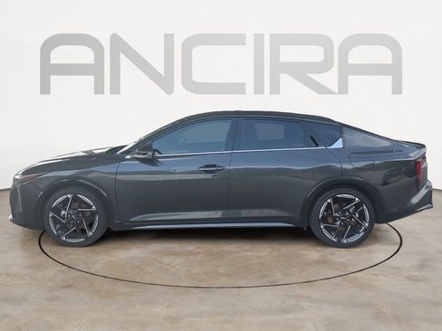 Certified 2025 Kia K4 GT-Line w/ GT-Line Sunroof Package FWD image 5