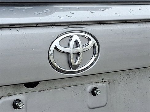 Used 2025 Toyota RAV4 LE image 29