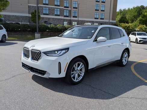 Used 2025 BMW X3 xDrive30 AWD/4WD image 7