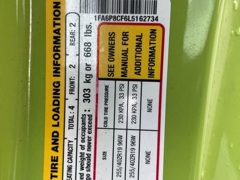 Used 2020 Ford Mustang GT w/ Black Accent Package RWD image 23