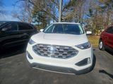 Used 2022 Ford Edge SEL w/ Convenience Package image 3