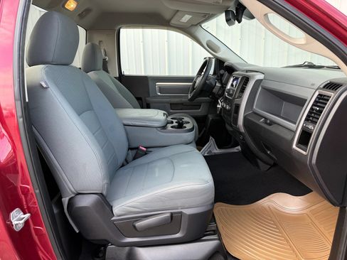 Used 2013 RAM 1500 Express RWD image 23