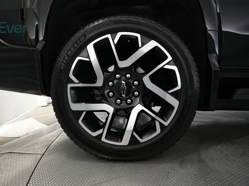 Used 2024 Chevrolet Silverado EV RST image 11