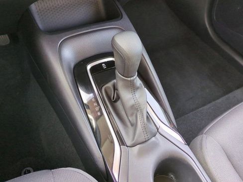 Certified 2025 Toyota Corolla LE image 13