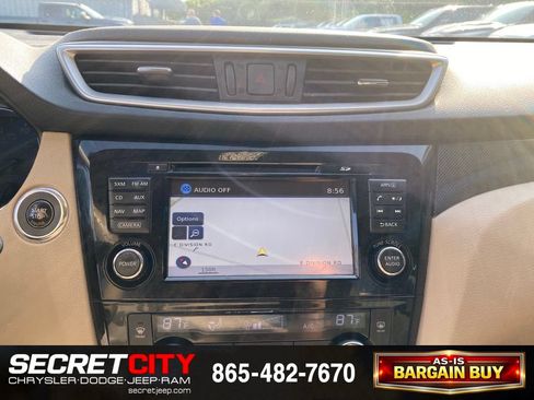 Used 2015 Nissan Rogue SL FWD image 15