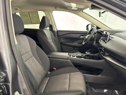 Certified 2026 Nissan Rogue SV w/ Cold Weather Package AWD/4WD image 20