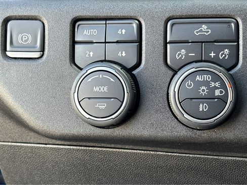 Used 2024 Chevrolet Silverado 1500 RST w/ All Star Edition Plus image 9