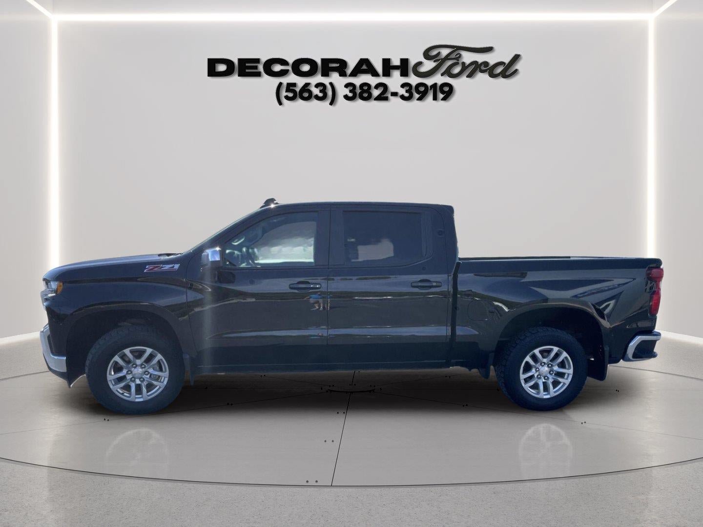 Used 2021 Chevrolet Silverado 1500 LT AWD/4WD image 4