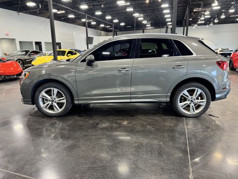 Used 2021 Audi Q3 2.0T Premium w/ Convenience Package image 6