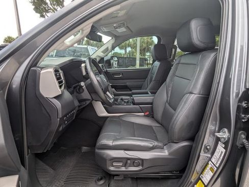 Used 2024 Toyota Tundra Limited AWD/4WD image 11