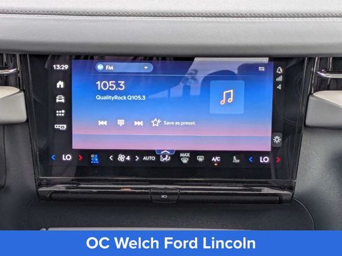 Certified 2026 Lincoln Navigator Reserve AWD/4WD image 8