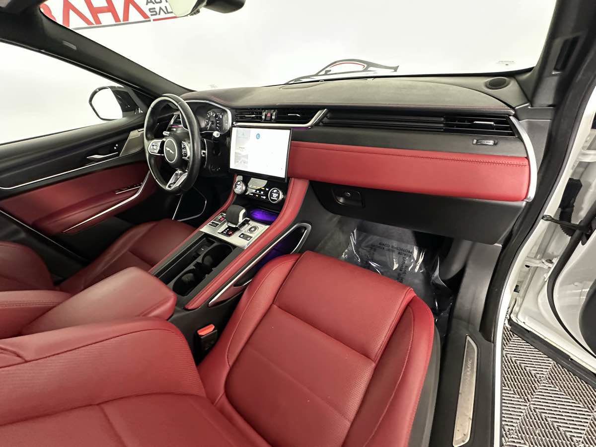 Used 2023 Jaguar F-PACE R-Dynamic S AWD/4WD image 23