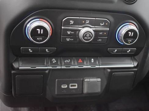 Certified 2022 Chevrolet Silverado 1500 RST w/ Z71 Off-Road Package AWD/4WD image 30