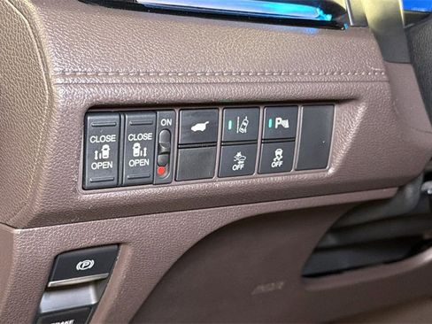 Used 2019 Honda Odyssey Elite image 31