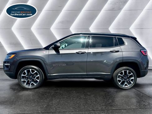 Used 2019 Jeep Compass Trailhawk w/ Leather Interior Group image 5