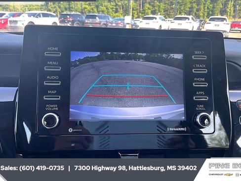 Used 2024 Toyota Camry SE image 15