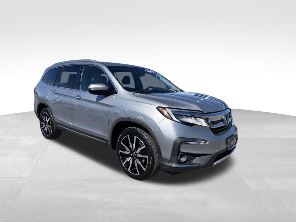 Used 2020 Honda Pilot Touring image 3