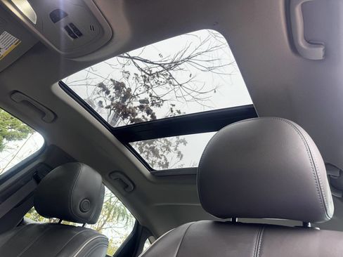 Used 2014 Chevrolet Impala LTZ image 14