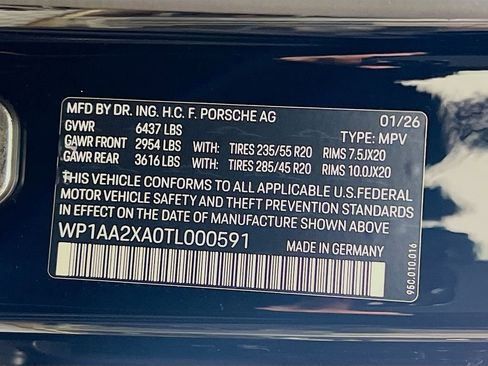 New 2026 Porsche Macan 4 Electric image 34