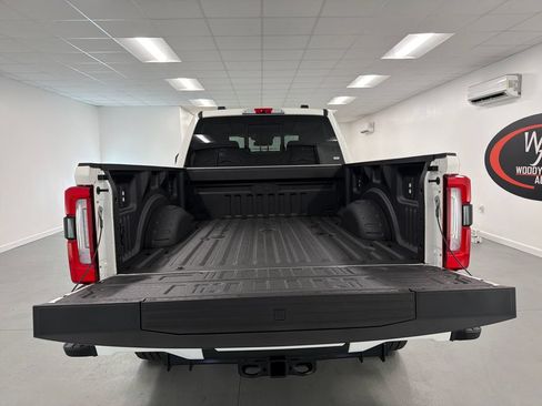 New 2026 Ford F350 Platinum w/ Platinum Plus Package AWD/4WD image 8