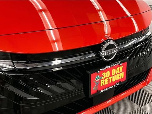 New 2026 Nissan Sentra SR w/ SR Premium Package FWD image 15