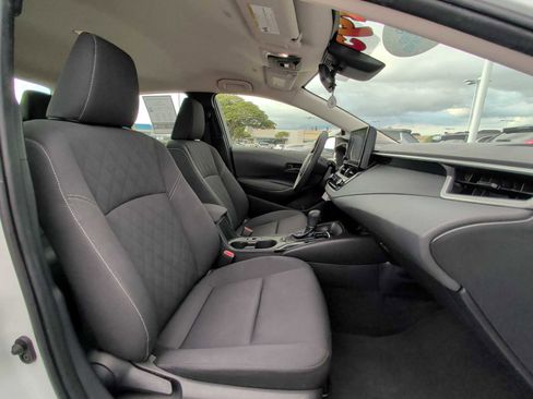 Used 2023 Toyota Corolla LE image 23