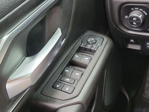 Used 2025 RAM 1500 Big Horn AWD/4WD image 12