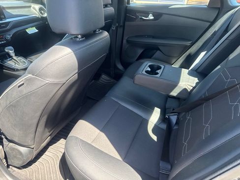 Used 2024 Kia Forte GT-Line w/ GT-Line Premium Package FWD image 13