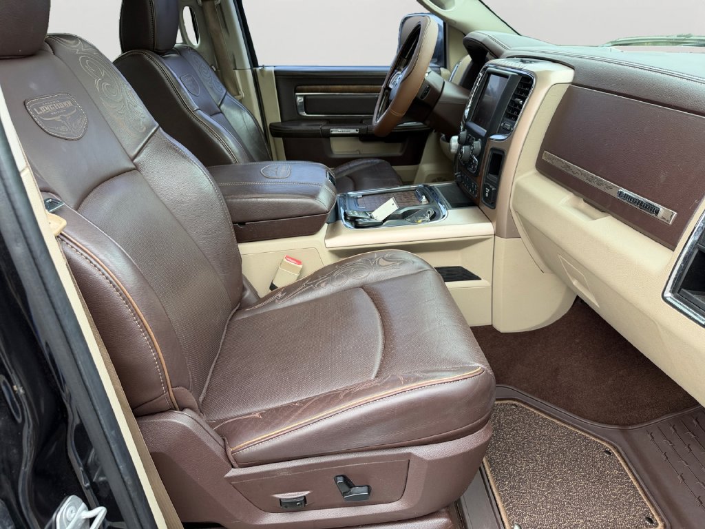 Used 2016 RAM 1500 Laramie Longhorn w/ Convenience Group AWD/4WD image 11