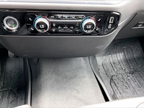 Used 2024 GMC Sierra 1500 Elevation RWD image 24