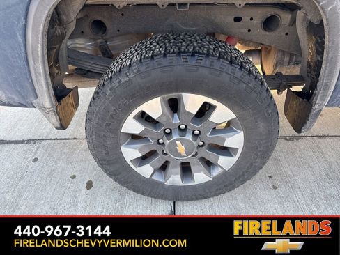 Used 2024 Chevrolet Silverado 2500 Custom w/ Custom Value Package image 25