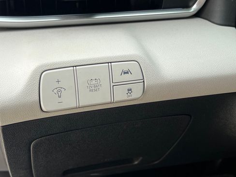 Certified 2021 Hyundai Elantra Limited FWD image 27