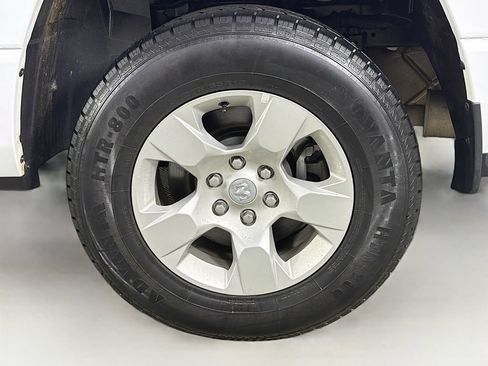 Used 2022 RAM 1500 Big Horn RWD image 31