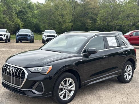 Used 2021 Audi Q3 2.0T Premium w/ Convenience Package image 7