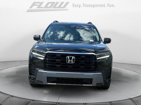 New 2026 Honda Pilot Elite image 2