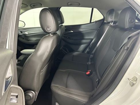 Used 2024 Buick Encore GX Preferred FWD image 24