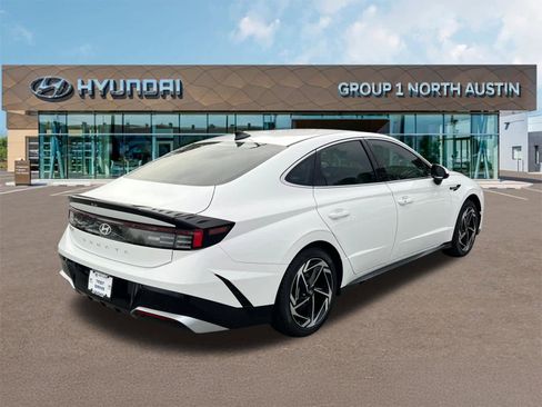 New 2026 Hyundai Sonata SEL FWD image 5