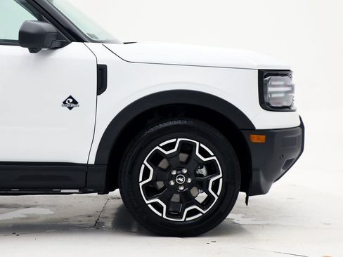 Used 2025 Ford Bronco Sport Outer Banks w/ Outer Banks Tech Package+ image 4