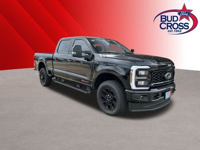 New 2025 Ford F250 Lariat w/ Lariat Ultimate Package