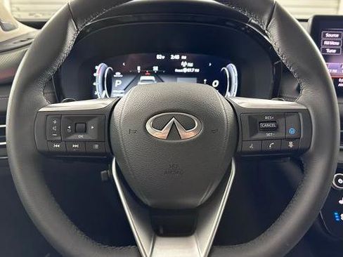 Certified 2025 INFINITI QX60 Luxe FWD image 15