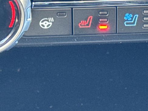 New 2025 Ford F150 Lariat w/ Equipment Group 501A Mid image 30