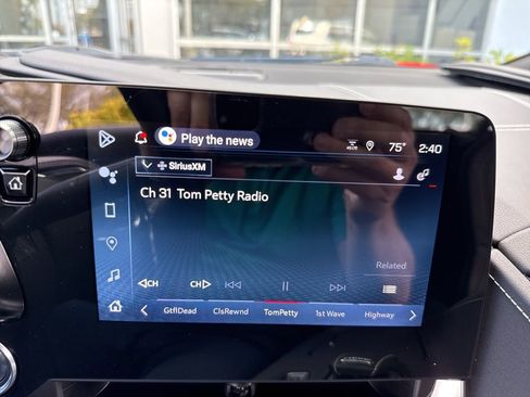 Used 2025 Chevrolet Corvette Stingray Coupe w/ 1LT image 24